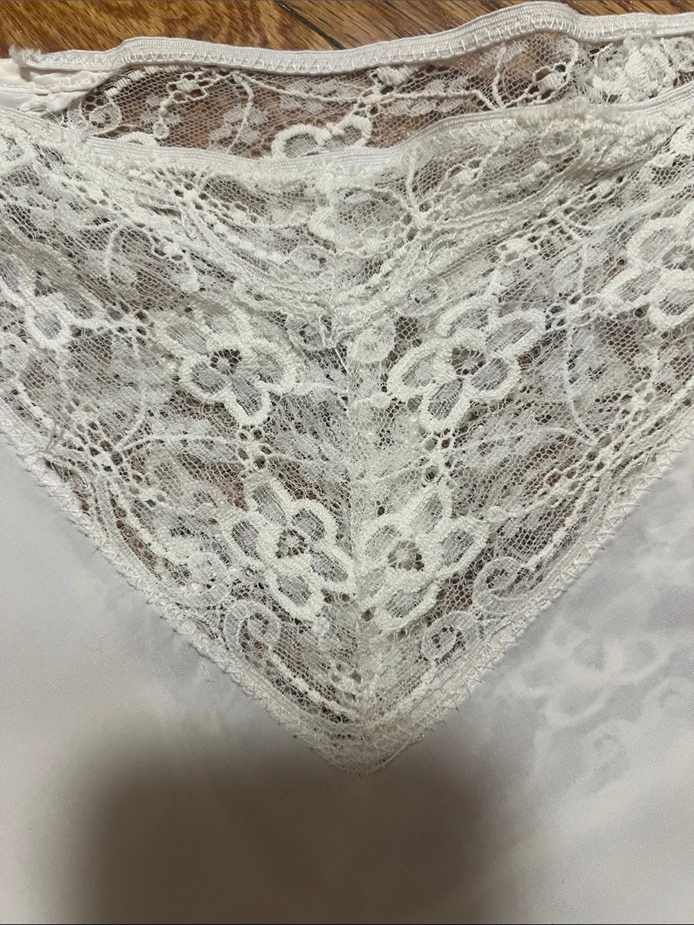ArtDeco Lace-Trim High-Waist Satin underwear Shorts - White/ cream